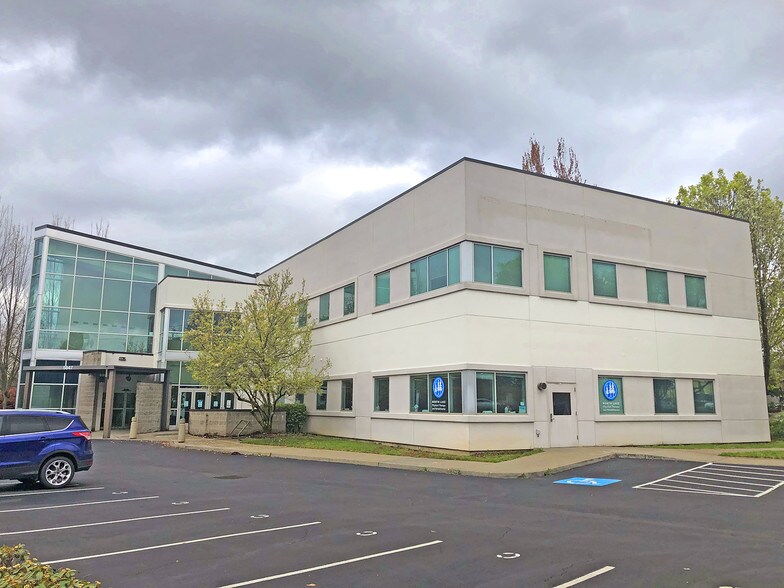 More Photos Of 5847 NE 122nd Ave, Portland Medical For Lease