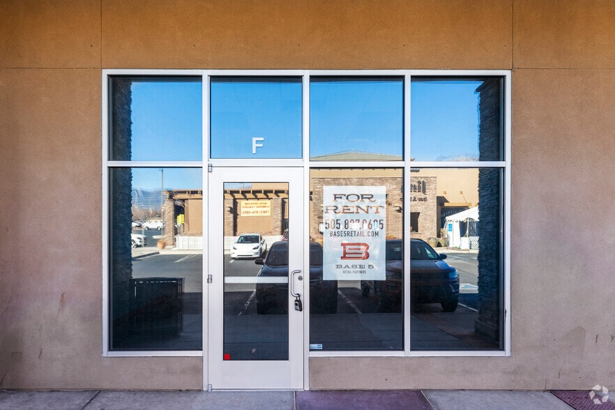 More Photos Of 8850 Holly St NE, Albuquerque Unknown For Lease