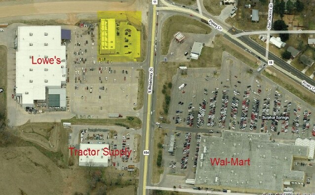 More Photos Of 1707 S Broadway St, Sulphur Springs Storefront For Lease