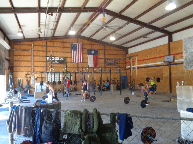 More Photos Of 550 Bear Cat Rd, Aledo Warehouse For Lease