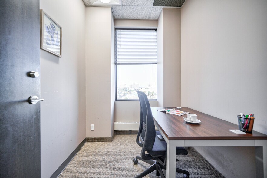More Photos Of 3660 Midland Av, Toronto Office For Lease