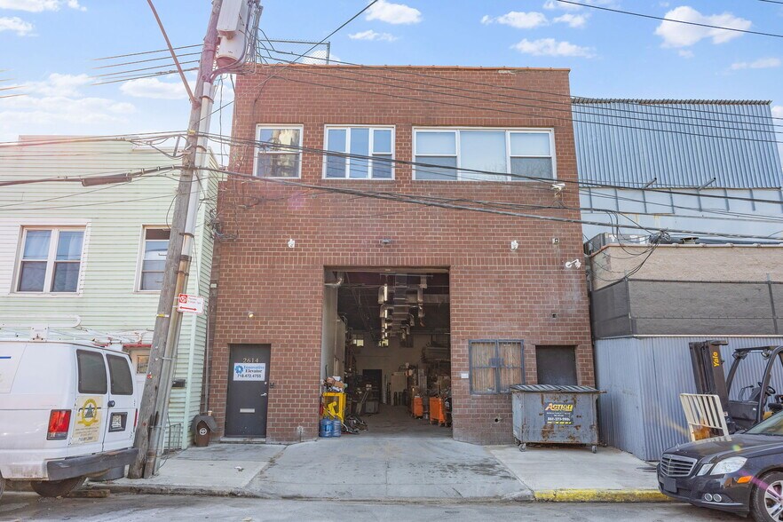 More Photos Of 2614 W 13th St, Brooklyn Industrial For Sale