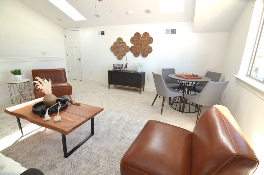 More Photos Of 100 Tesla Cir, Round Rock Apartments For Sale