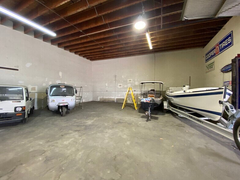 More Photos Of 17128 Roseton Ave, Artesia Industrial For Sale