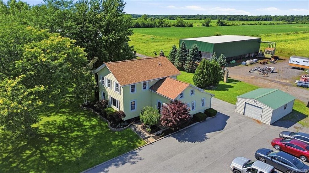 More Photos Of 3779 Lower Mountain Rd, Sanborn General Retail For Sale