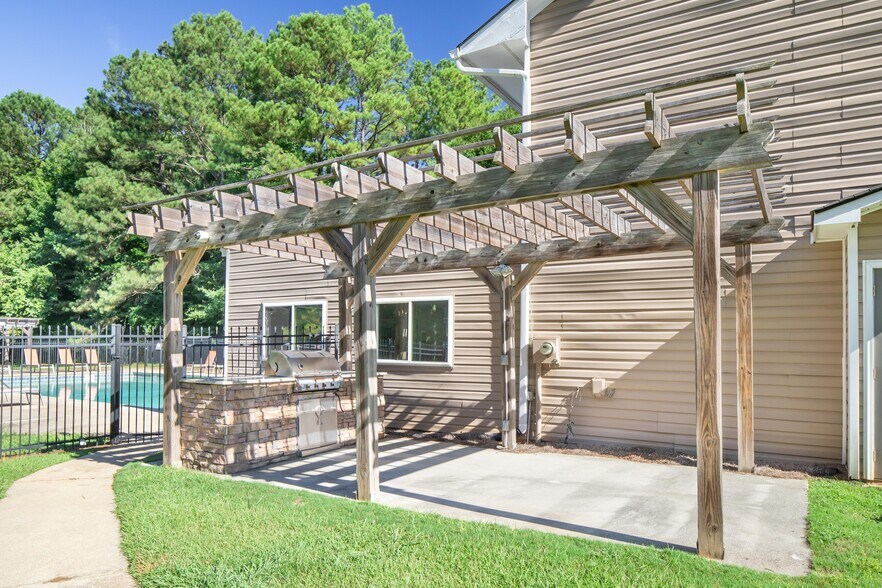 More Photos Of 227 Brumbelow Rd, Carrollton Apartments For Sale