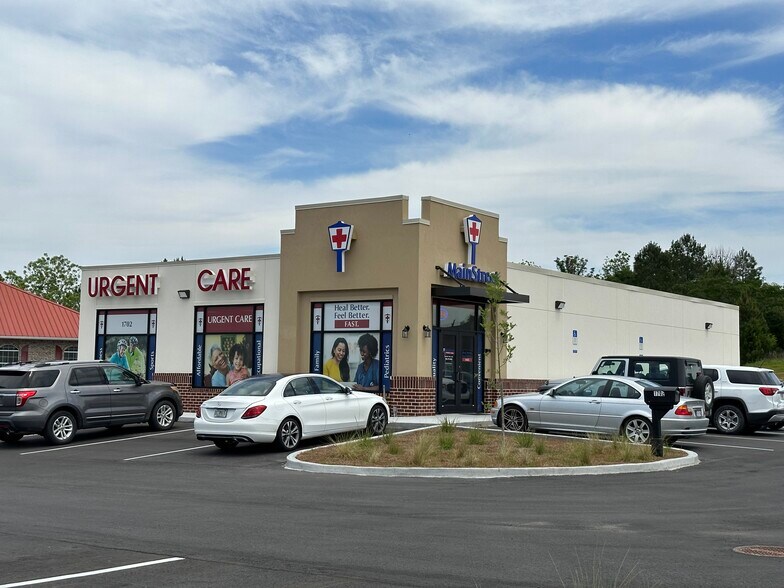 More Photos Of 1702 Ohio Ave N, Live Oak Medical For Sale