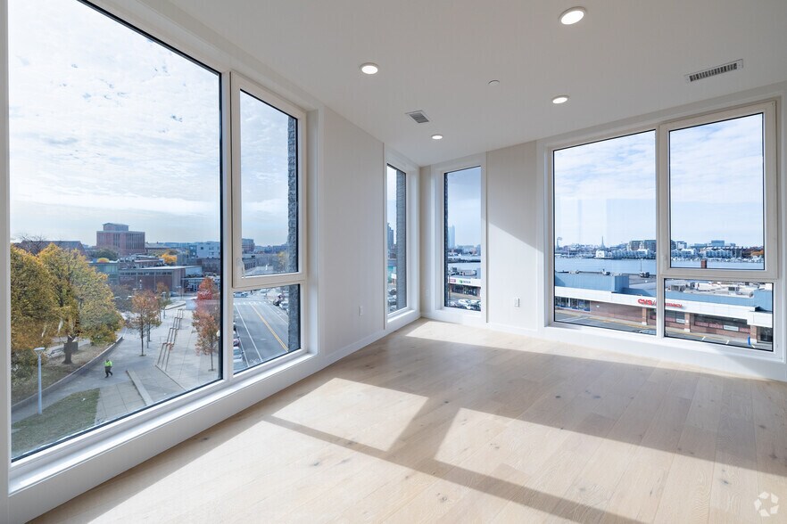 More Photos Of 215 Border St, East Boston Apartments For Lease
