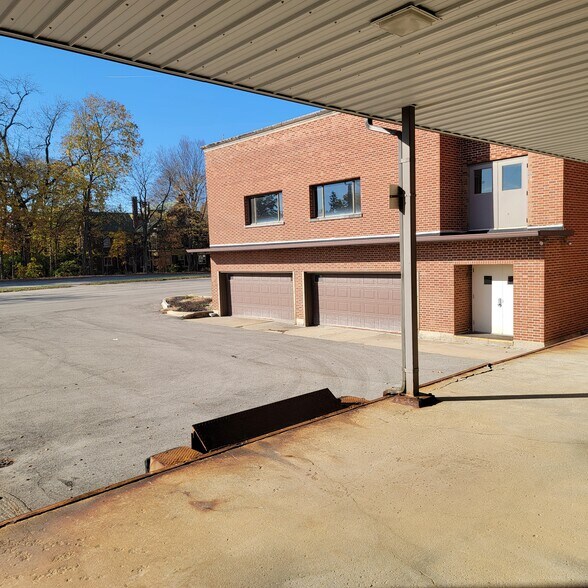 More Photos Of 500 Economy Ct, Freeport Office For Lease