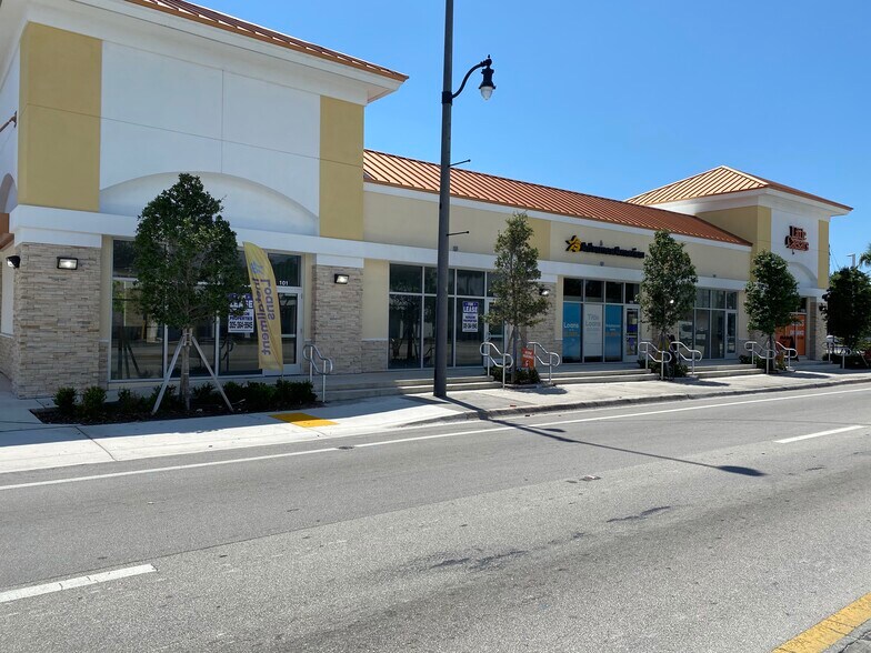 More Photos Of 1735-1891 N Federal Hwy, Hollywood Unknown For Lease
