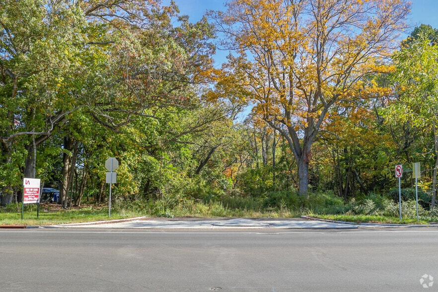 More Photos Of 1471 W Whitty Rd, Toms River Industrial For Sale