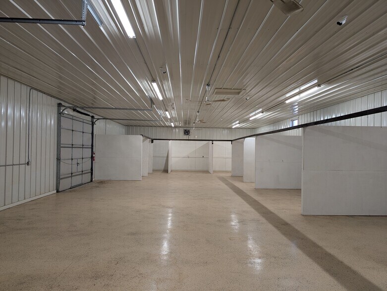 More Photos Of 9815 W US Highway 150, Edwards Industrial For Sale