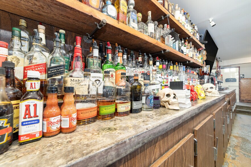 400 Washington Ave, Bay City, MI 48708 Specialty For Sale