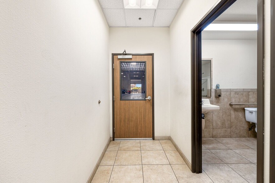 More Photos Of 72203 Adelaid St, Thousand Palms Industrial For Sale