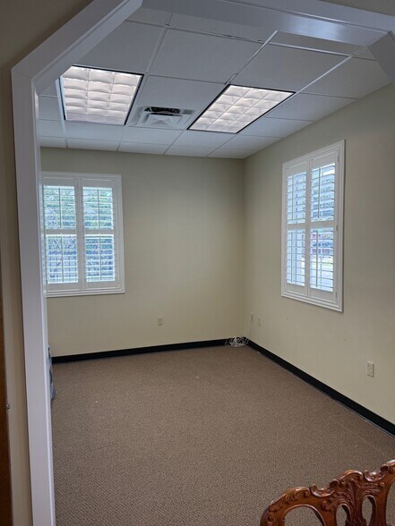 More Photos Of 215 N Howard Ave, Tampa Loft Creative Space For Lease
