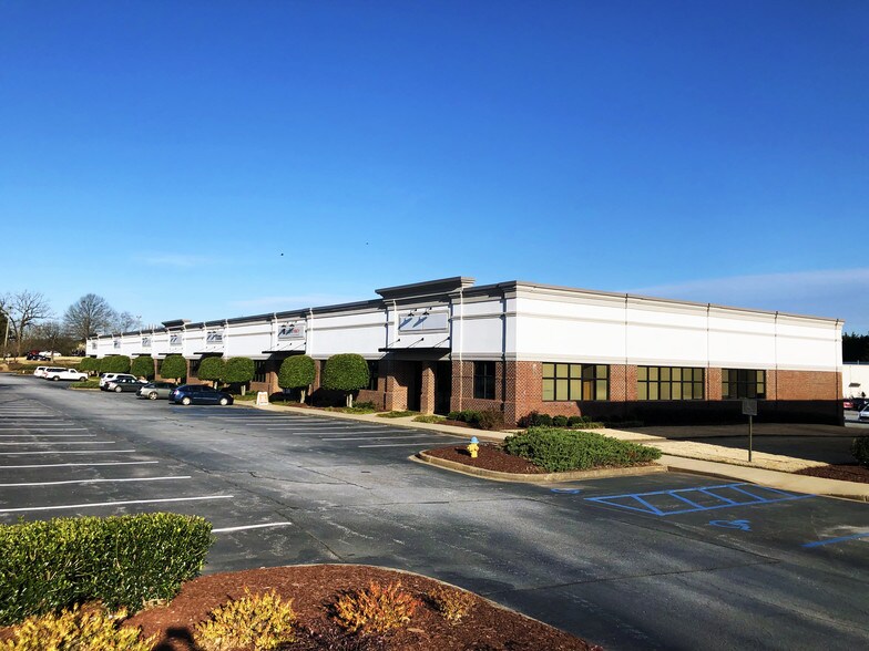 Primary Photo Of 7001 Pelham Rd, Greenville Light Manufacturing For Lease