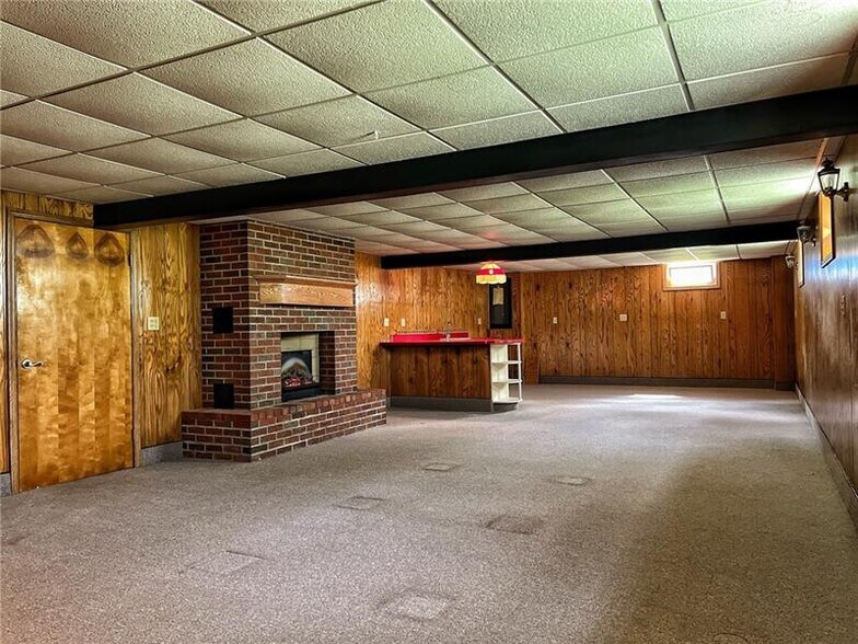 More Photos Of 14 Steingrabe Rd, New Wilmington Industrial For Sale