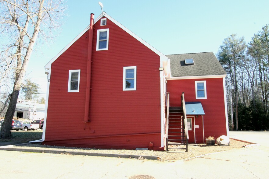 More Photos Of 9 Old Westminster Rd, Hubbardston Warehouse For Sale