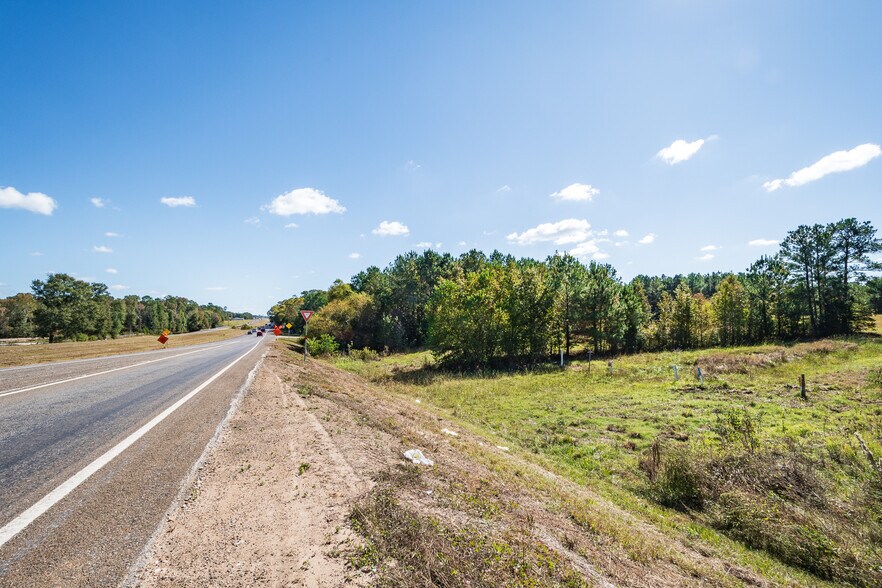 More Photos Of 5481 US Highway 190 W, Livingston Land For Sale
