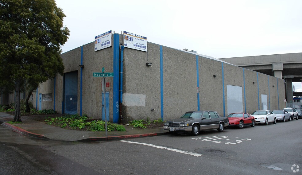 More Photos Of 1155 7th St, Oakland Warehouse For Lease