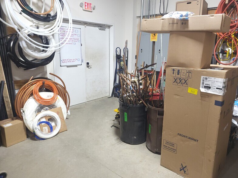 More Photos Of 400 Talcottville Rd, Vernon Rockville Office For Lease