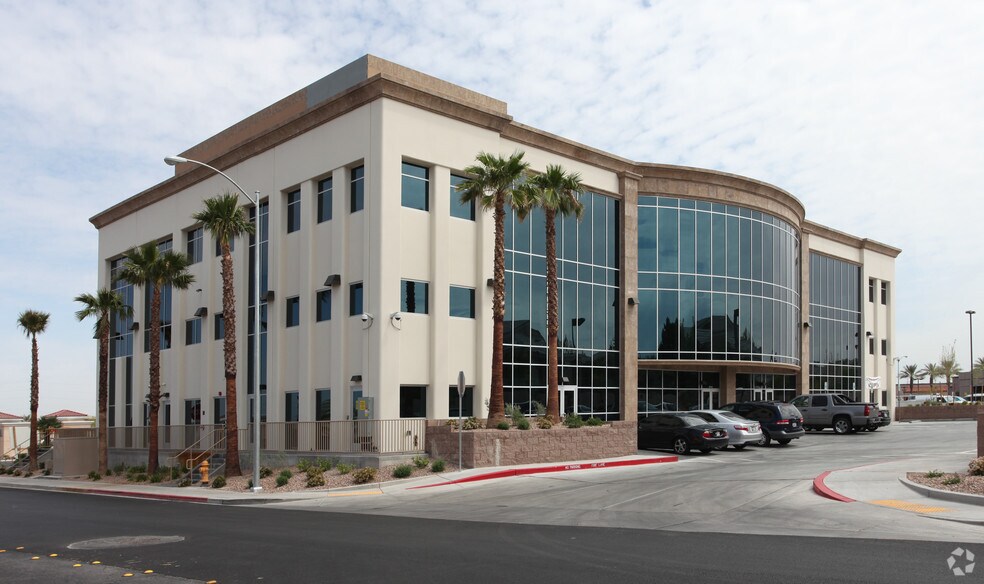 More Photos Of 2705 W Horizon Ridge Pky, Henderson Medical For Lease