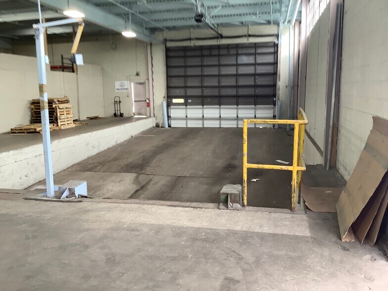 More Photos Of 140-144 Delawanna Ave, Clifton Manufacturing For Sale