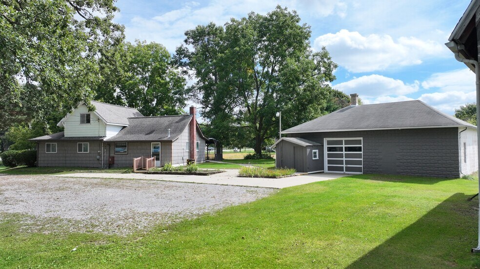 More Photos Of 11250 Dixie Hwy, Birch Run Land For Sale