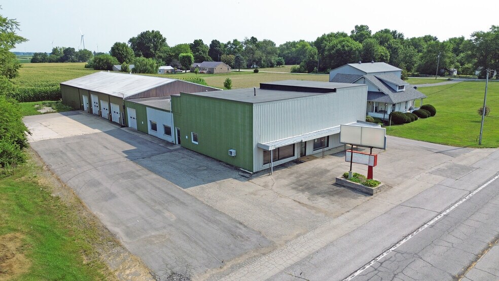 More Photos Of 7074 W State Road 28, Elwood Warehouse For Lease