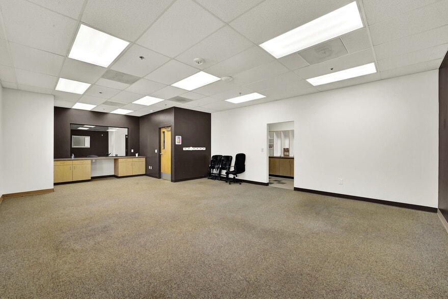 More Photos Of 814 Court St, Woodland Rehabilitation Center For Sale