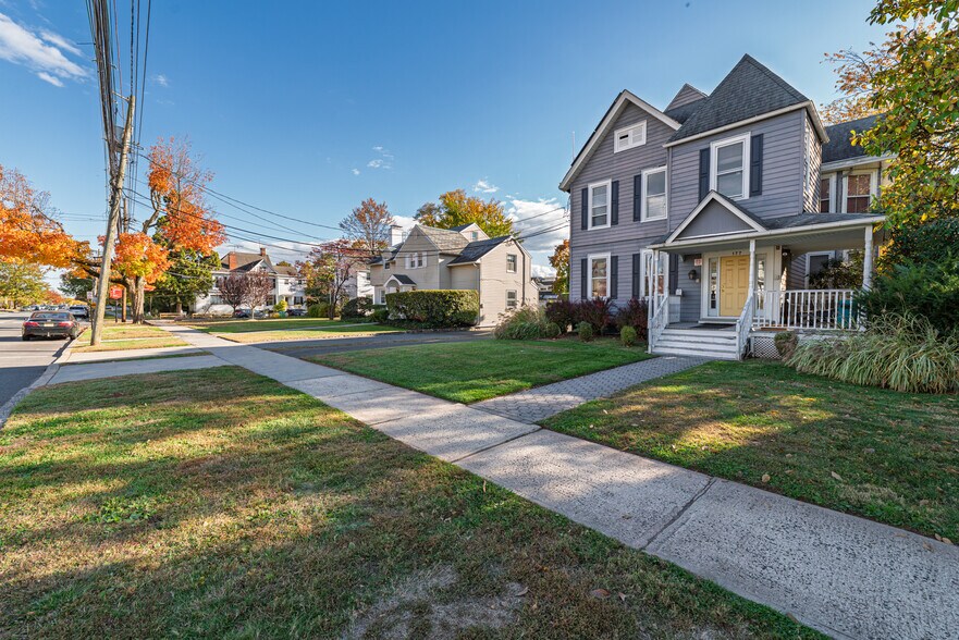 More Photos Of 177 W High St, Somerville Medical For Sale