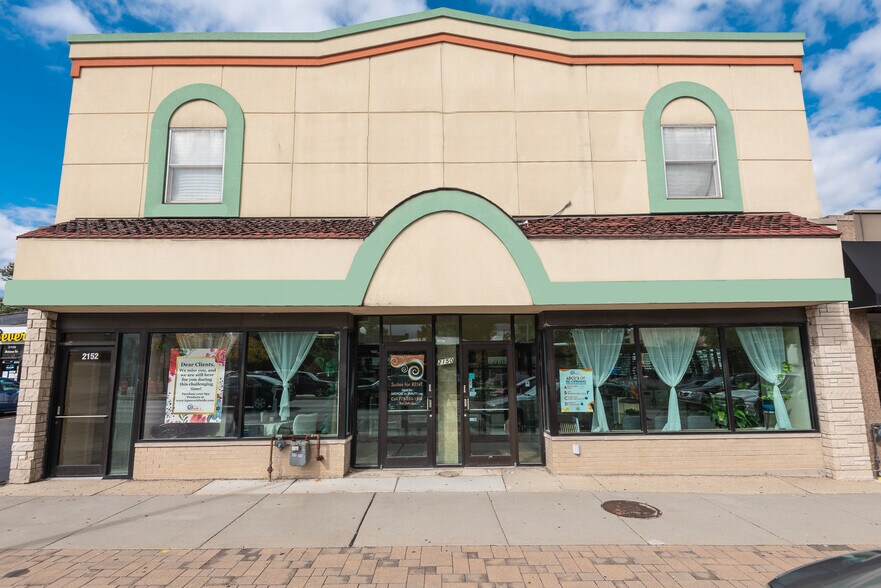 Primary Photo Of 2150 W 95th St, Chicago Storefront Retail Office For Sale