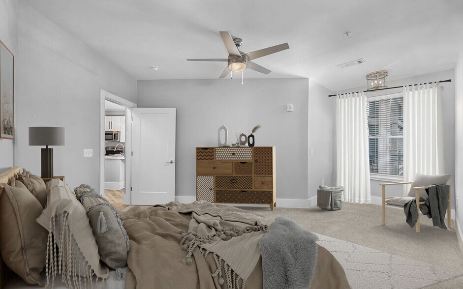 More Photos Of 725-735 Coleman Blvd, Mount Pleasant Apartments For Lease