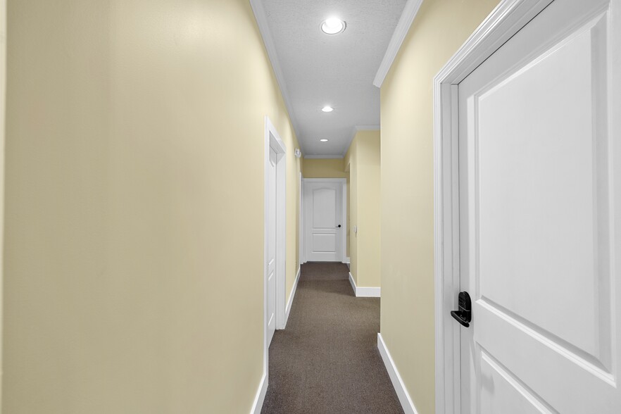 More Photos Of 5991 Parkway North Blvd, Cumming Office For Lease