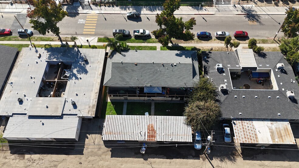 More Photos Of 3345 E Fairmont Ave, Fresno Apartments For Sale