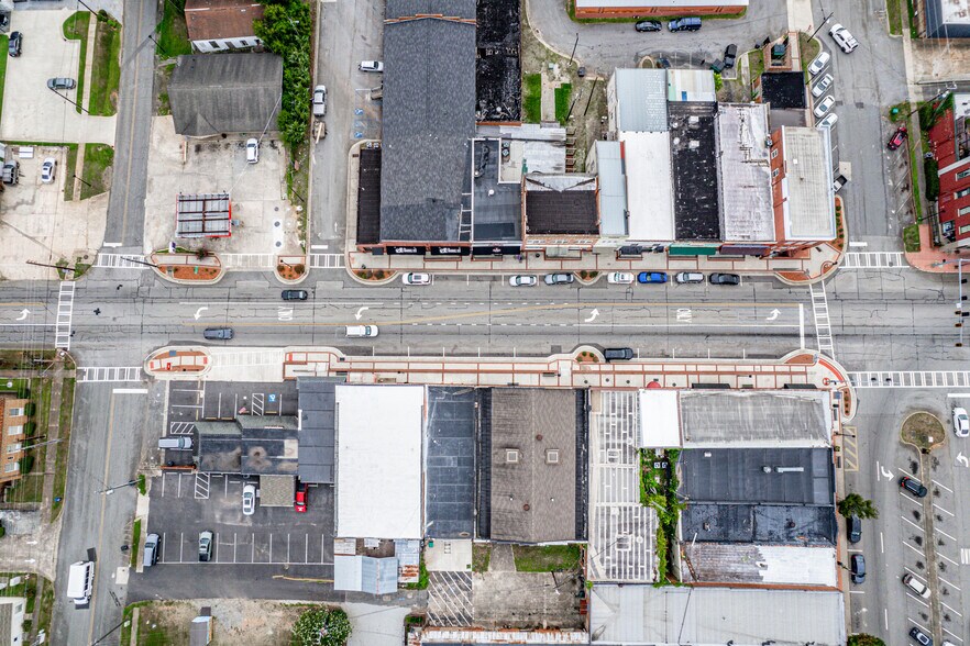 More Photos Of 117 N Jefferson Ave, Eatonton Storefront For Sale