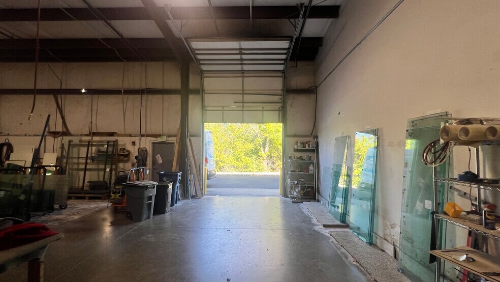More Photos Of 6225 E 21st St, Bradenton Industrial For Sale