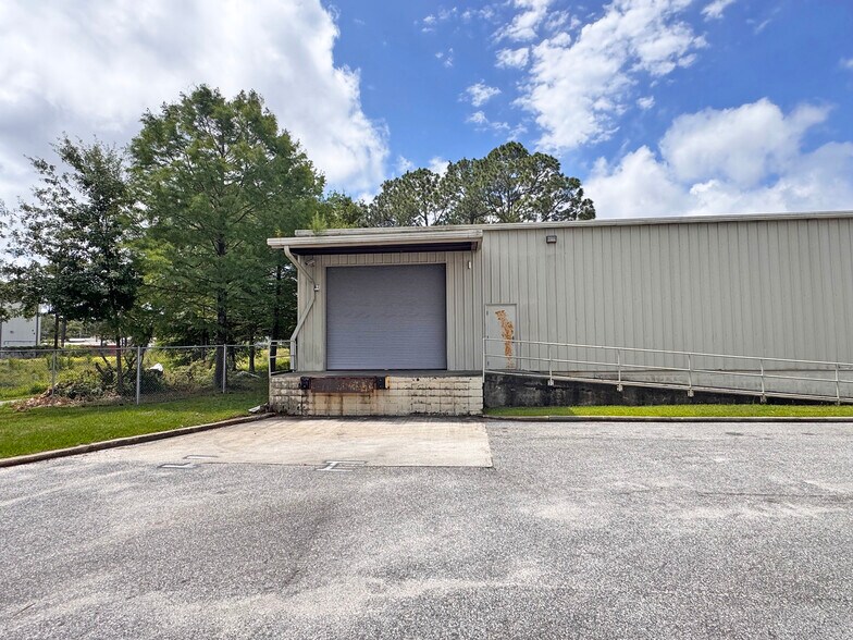 More Photos Of 1181 Montlimar Dr, Mobile Office For Sale