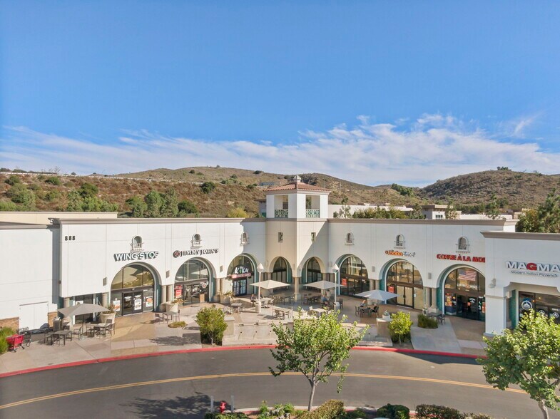 More Photos Of 800-888 New Los Angeles Ave, Moorpark Unknown For Lease