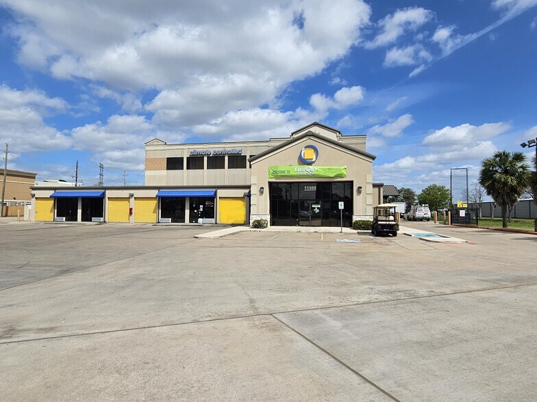 Primary Photo Of 11500 FM 1960 Rd W, Houston Industrial For Lease