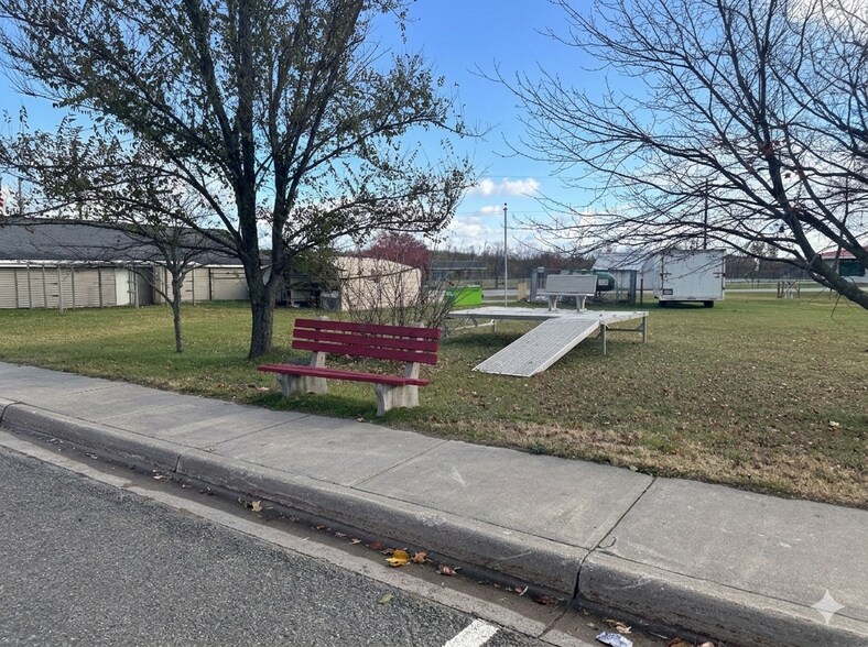 More Photos Of 8925 S Kasson St, Cedar General Retail For Sale