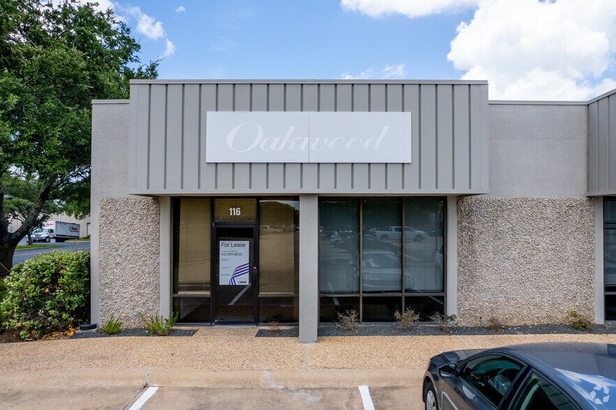 More Photos Of 3006 Longhorn Blvd, Austin Warehouse For Lease