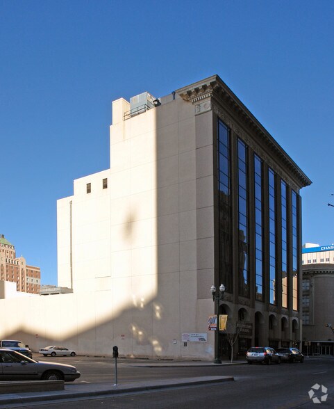 More Photos Of 119 N Stanton St, El Paso Office For Sale