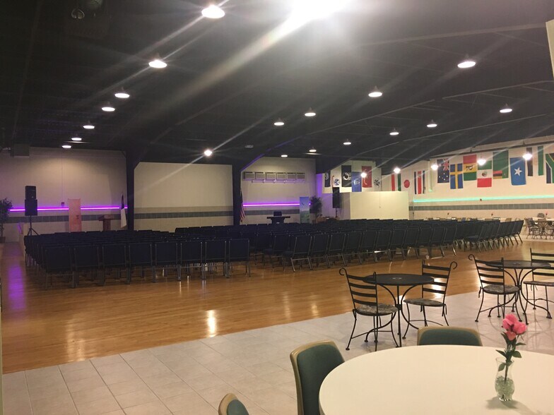 More Photos Of 1307 E Palatine Rd, Arlington Heights Religious Facility For Sale