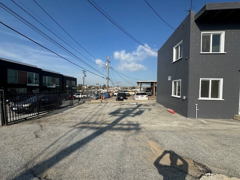 More Photos Of 118 Nevada St, El Segundo Service For Lease