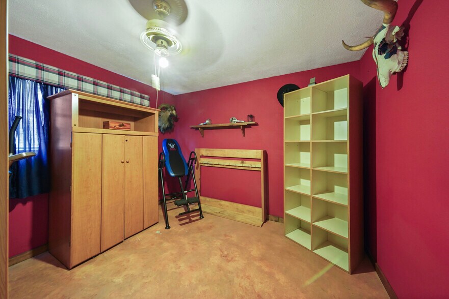 More Photos Of 19493 Keenan Cut Off Rd, Montgomery Office Residential For Sale