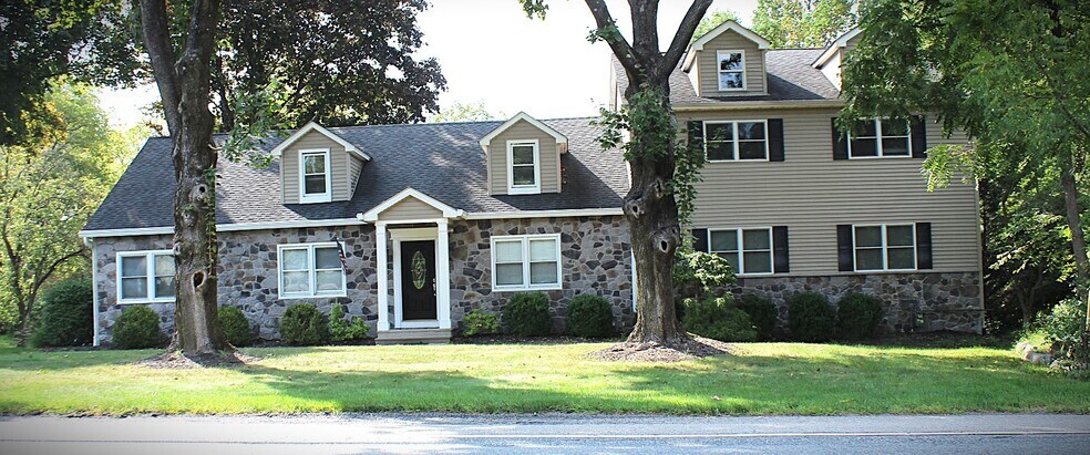 More Photos Of 205 State Route 31 N, Washington Office Residential For Lease