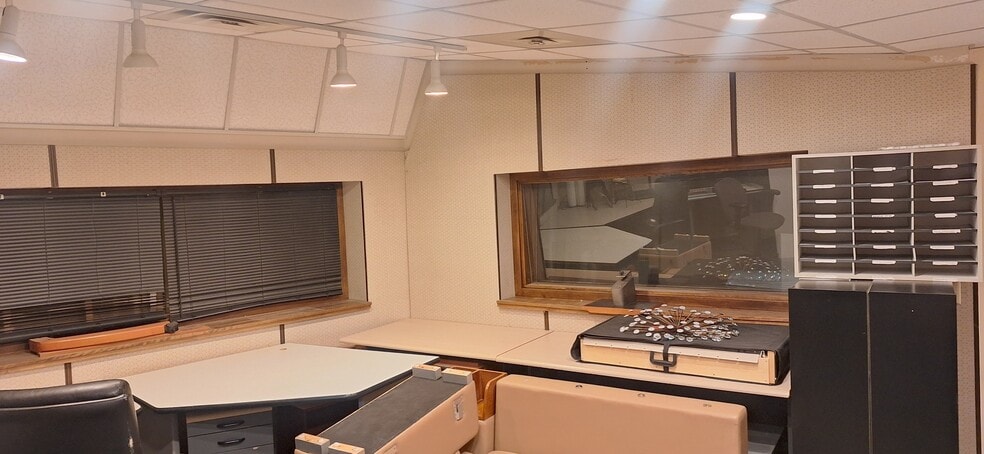 More Photos Of 4330 Nicollet Ave, Minneapolis Office For Sale