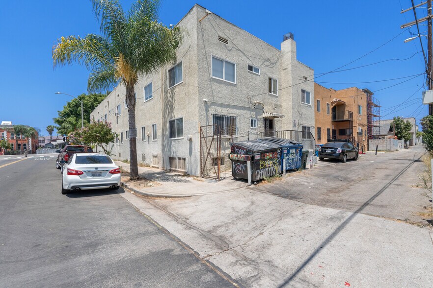 More Photos Of 600 N Soto St, Los Angeles Apartments For Sale
