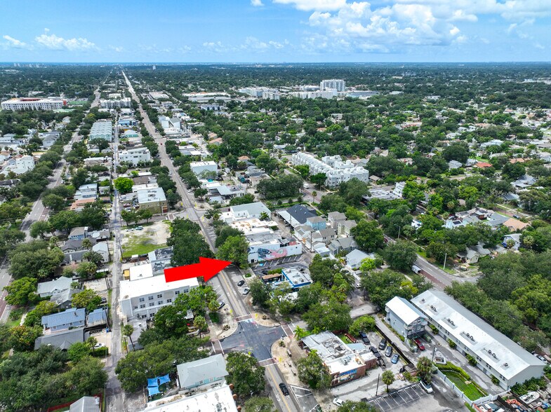 More Photos Of 2529 Central Ave, Saint Petersburg Coworking Space